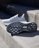 کتانی مردانه آدیداس ADIDAS Ultraboost 5 Ayakkabı ID8810 - Image 4