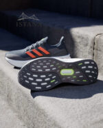 کتانی مردانه آدیداس ADIDAS Ultraboost 5 Ayakkabı JH9077 - Image 2